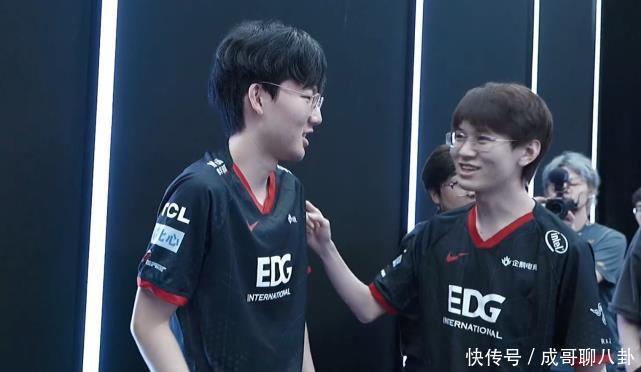 将自己在皇 将自己在皇