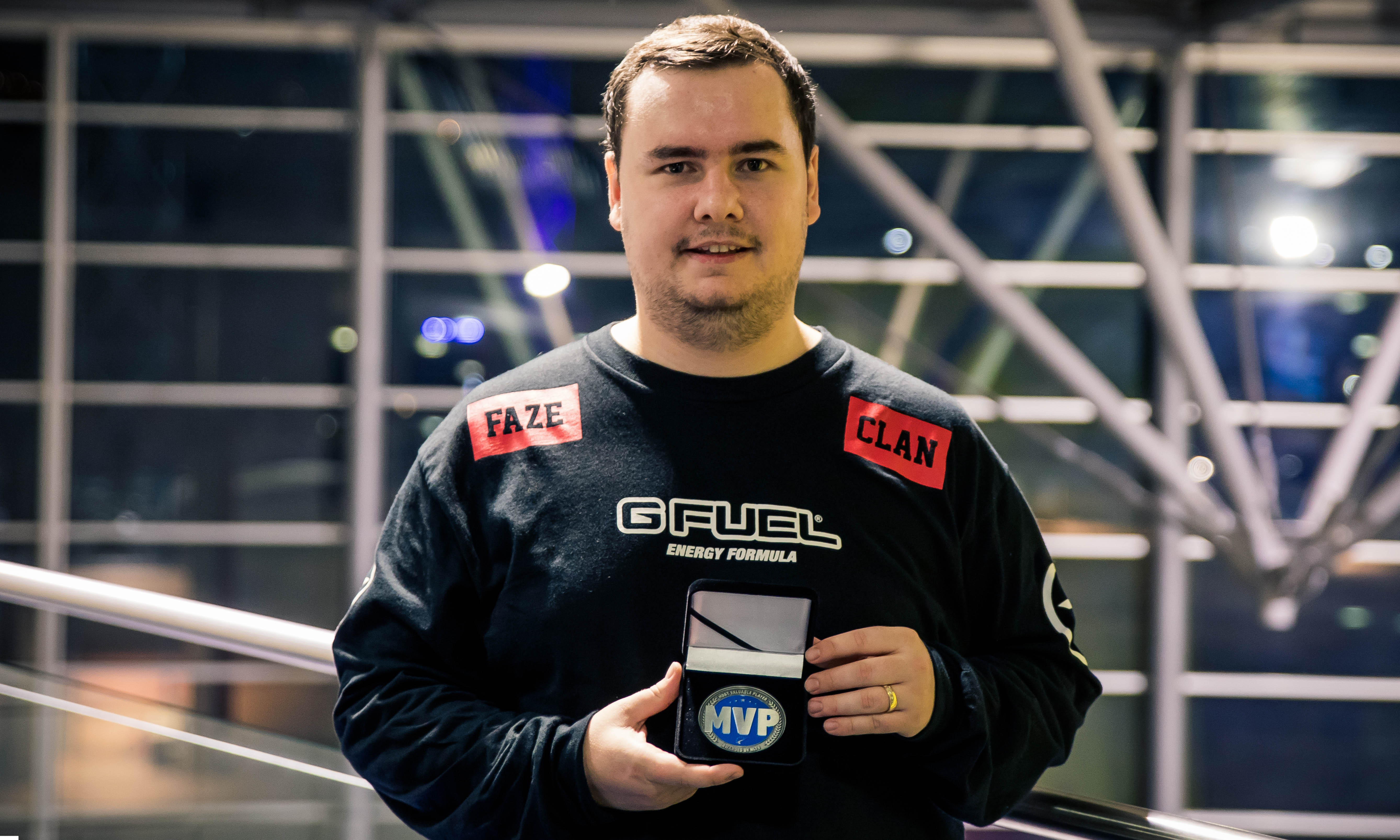 线统治与攻 线统治与攻